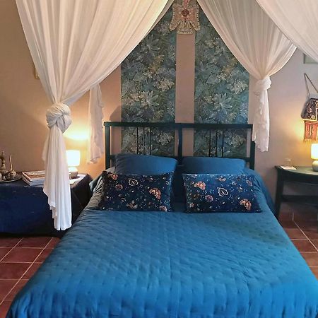 Une Chambre En Provence Correns Екстериор снимка