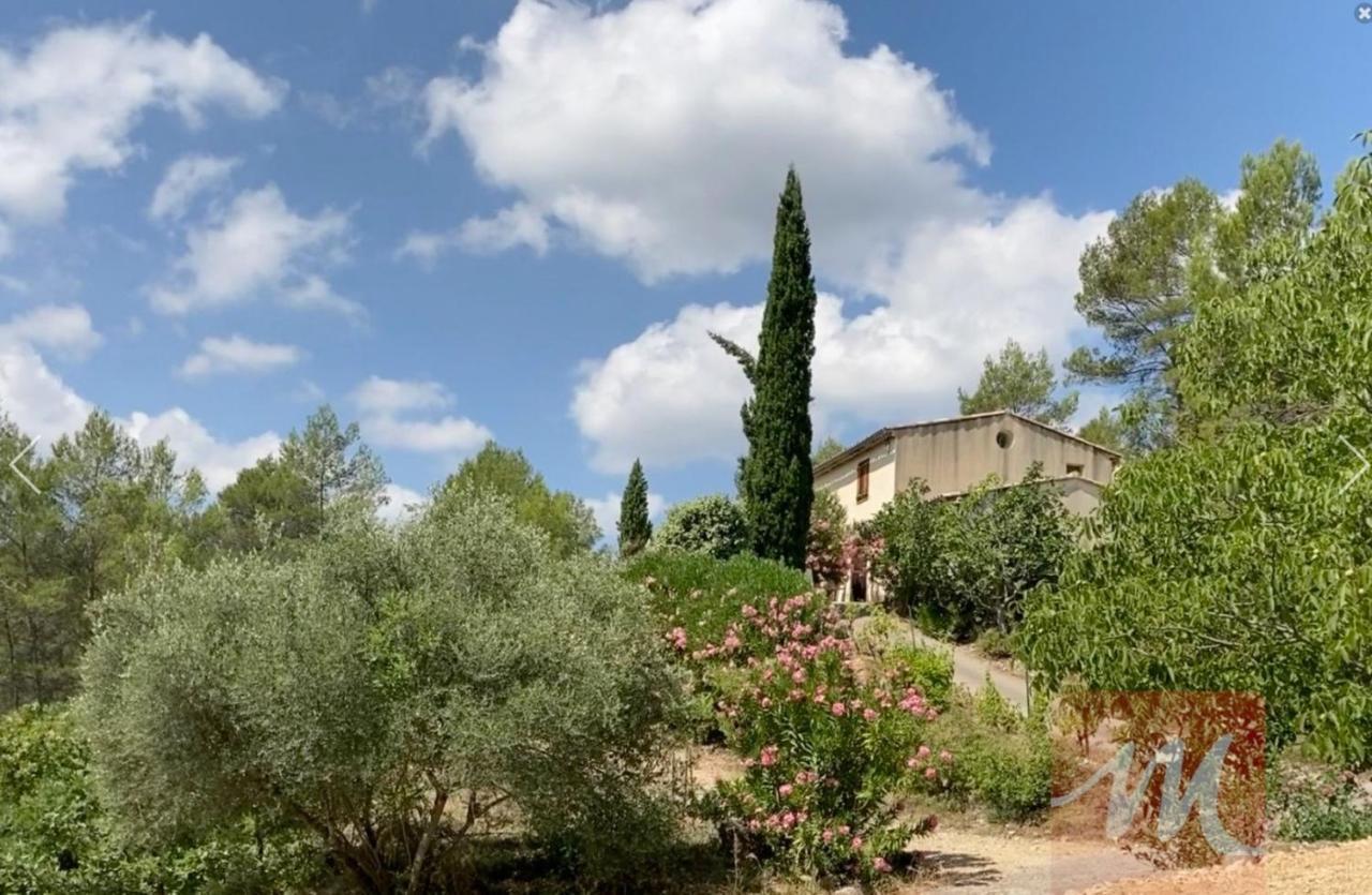 Une Chambre En Provence Correns Екстериор снимка