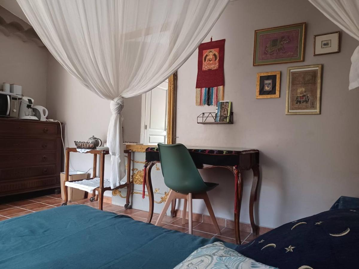 Une Chambre En Provence Correns Екстериор снимка