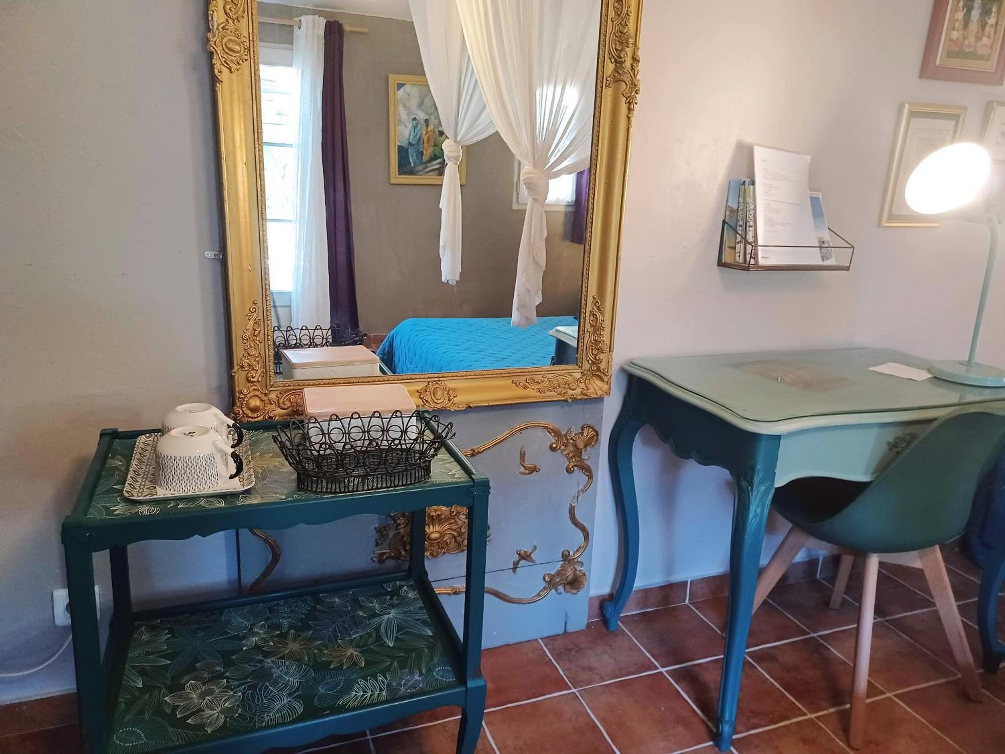 Une Chambre En Provence Correns Екстериор снимка
