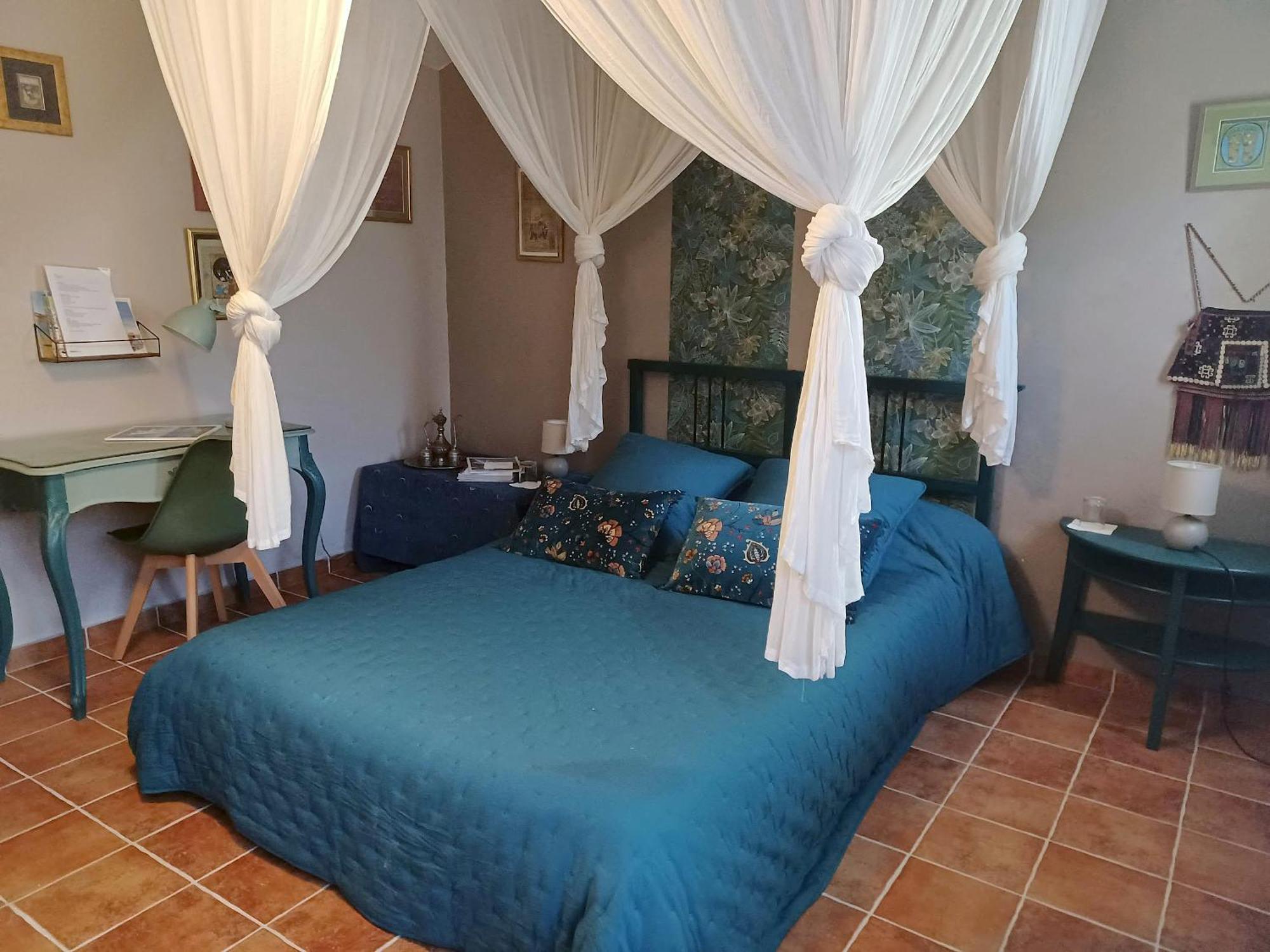 Une Chambre En Provence Correns Екстериор снимка